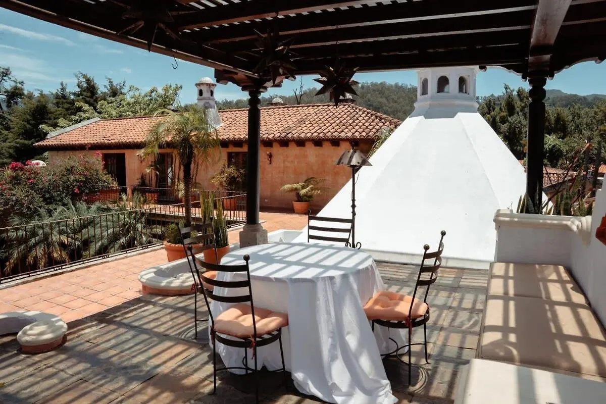 Bed & Breakfast Posada De Los Leones Main 5Br Antigua Guatemala