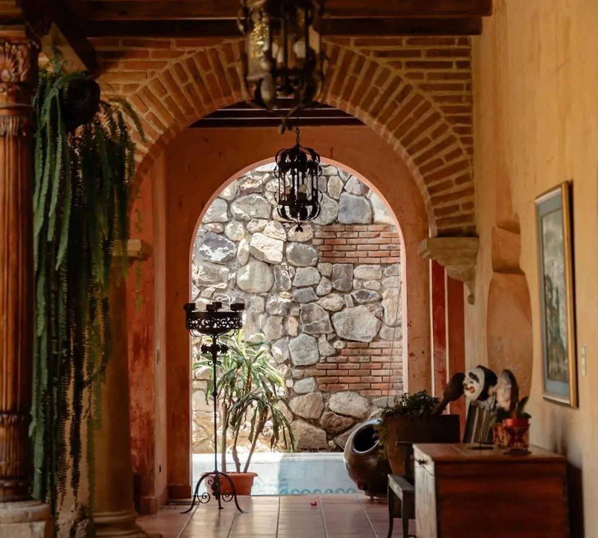 Posada De Los Leones Main 5Br Antigua 0*,  Guatemala